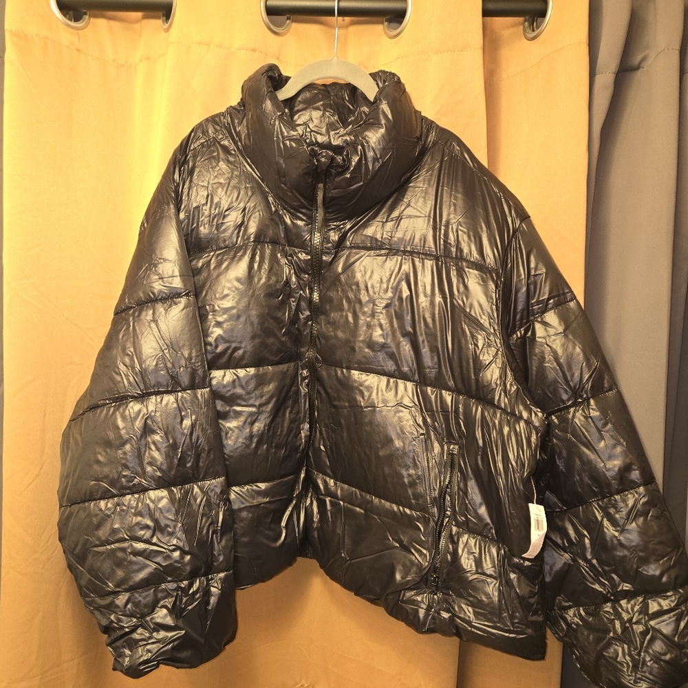 New Old Navy 3x solid black puffer jacket
